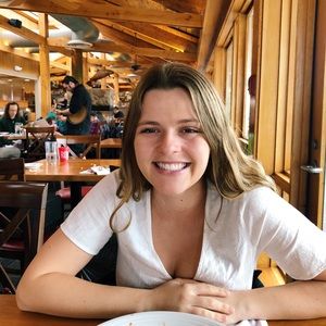 Meet your Posher, Catherine